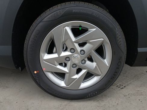 New 2026 Hyundai Kona SE image 14