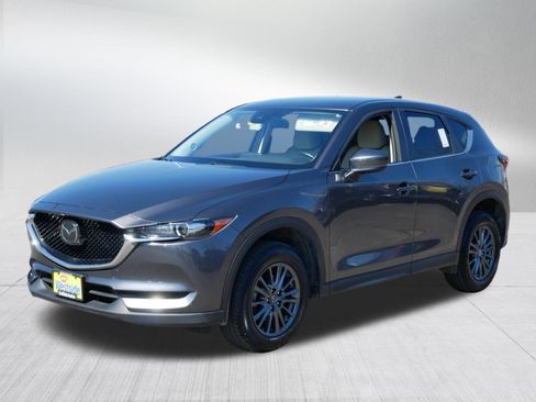 Used 2019 MAZDA CX-5 Touring image 3