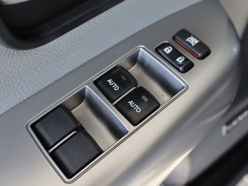 Used 2020 Toyota Sequoia Limited image 17