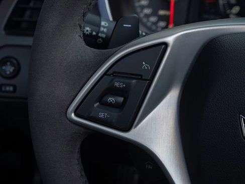 Used 2016 Chevrolet Corvette Z06 w/ 3LZ Preferred Equipment Group image 19