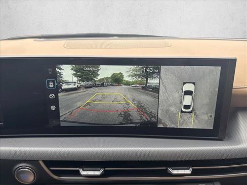 Certified 2025 Hyundai Sonata Limited FWD image 13