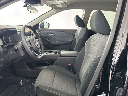 Used 2022 Nissan Rogue SV image 26