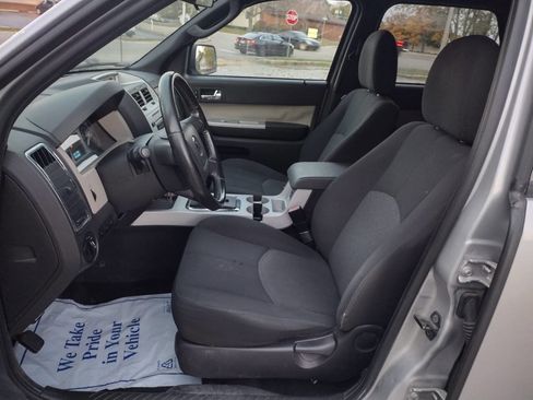 Used 2009 Mercury Mariner 4WD image 15