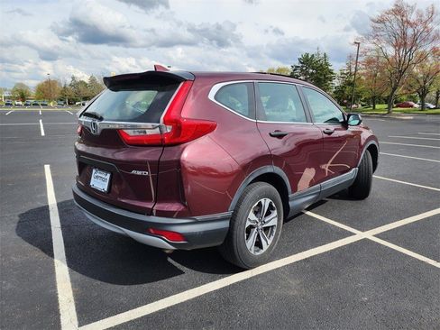 Used 2018 Honda CR-V LX image 9