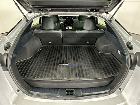 Used 2017 Toyota Prius Prime Plus image 27