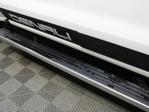 Used 2023 GMC Sierra 1500 Denali w/ Technology Package image 60