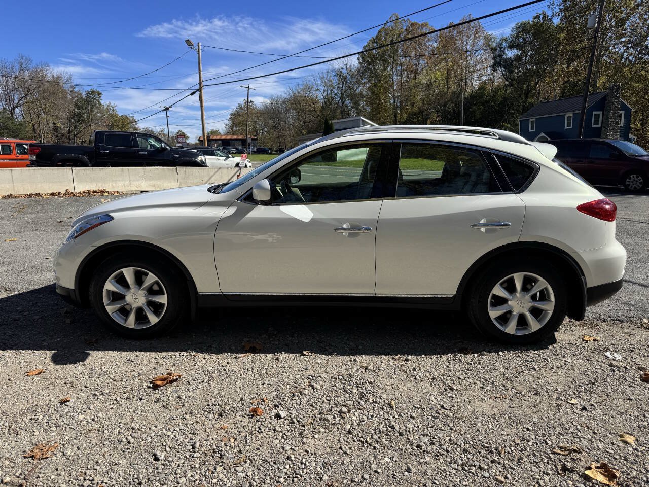 Used 2010 INFINITI EX35 Journey AWD/4WD image 2