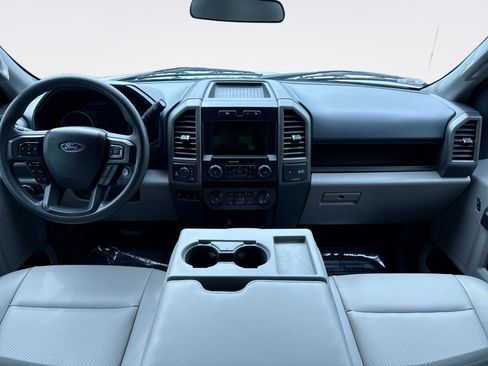 Used 2022 Ford F250 XL w/ STX Appearance Package AWD/4WD image 14
