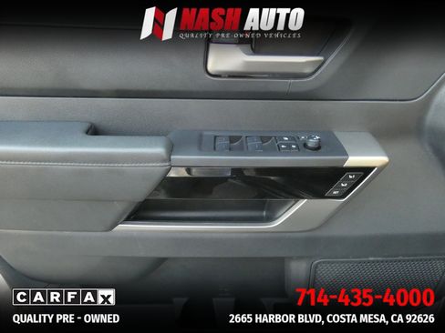Used 2025 Toyota Tundra Limited AWD/4WD image 65