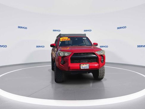 Used 2021 Toyota 4Runner SR5 Premium w/ Moonroof Package AWD/4WD image 3