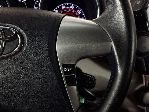 Used 2013 Toyota Highlander SE FWD image 20