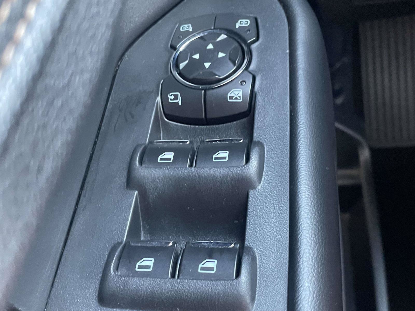 Used 2019 Ford Expedition Platinum RWD image 25