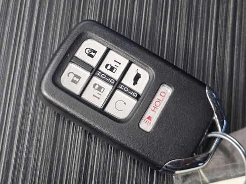 Certified 2024 Honda Odyssey EX-L image 33