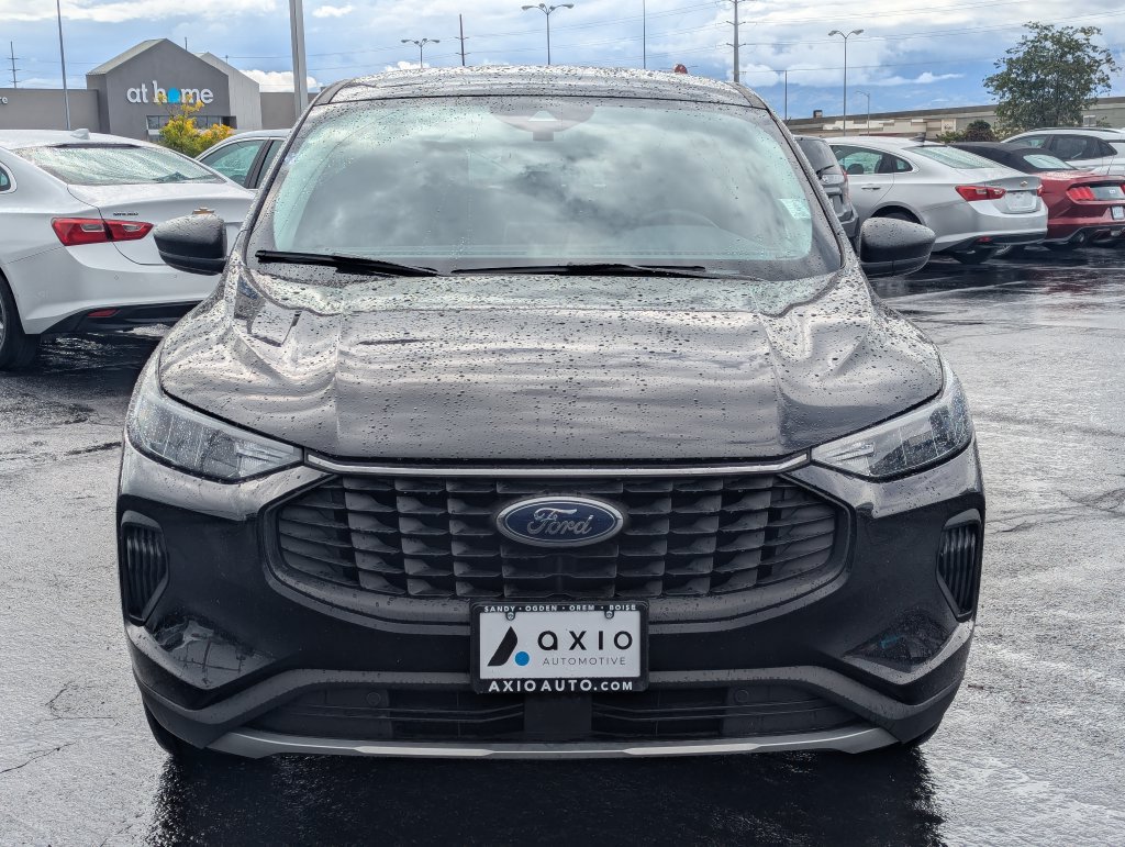 Used 2025 Ford Escape Active AWD/4WD image 10