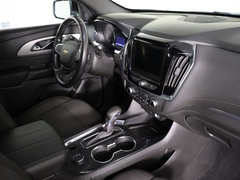 Used 2022 Chevrolet Traverse LT FWD image 27