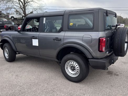 New 2026 Ford Bronco 4-Door image 5