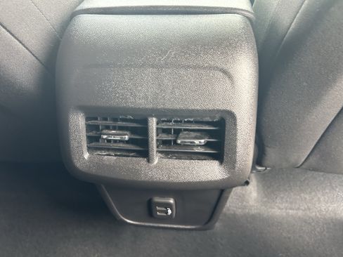 Certified 2024 Chevrolet Equinox LS w/ LS Convenience Package FWD image 15