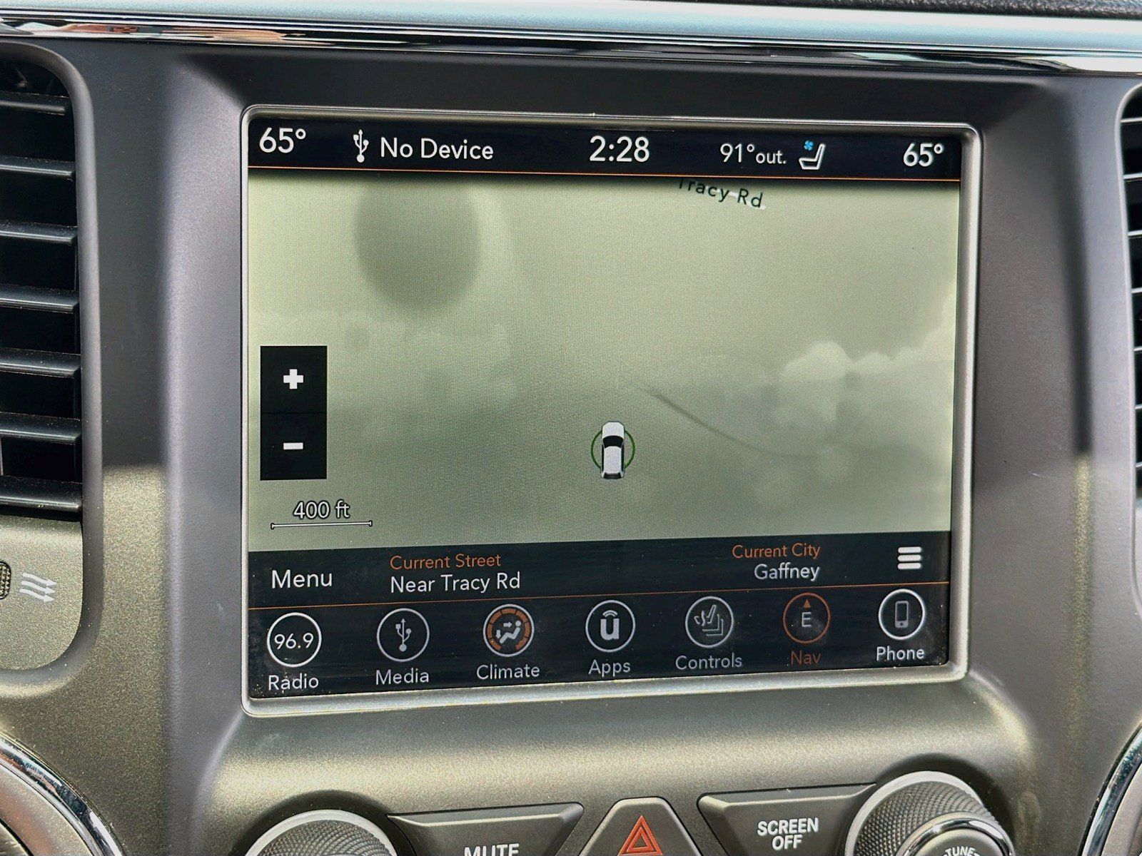 Used 2018 Jeep Grand Cherokee Limited w/ Luxury Group II RWD image 11