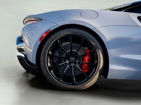 Used 2025 McLaren Artura Spider image 41