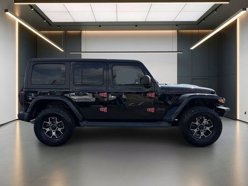 Used 2018 Jeep Wrangler Unlimited Rubicon w/ Steel Bumper Group AWD/4WD image 3
