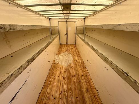 Used 2015 Ford E-450 and Econoline 450 Super Duty w/ Power Windows & Locks Group RWD image 13
