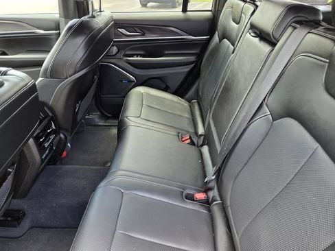 Used 2023 Jeep Grand Cherokee Overland w/ MOPAR Finishing Package AWD/4WD image 28
