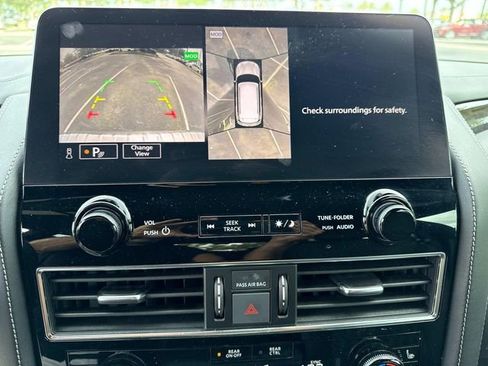 Used 2024 INFINITI QX80 Sensory w/ Cargo Package AWD/4WD image 25