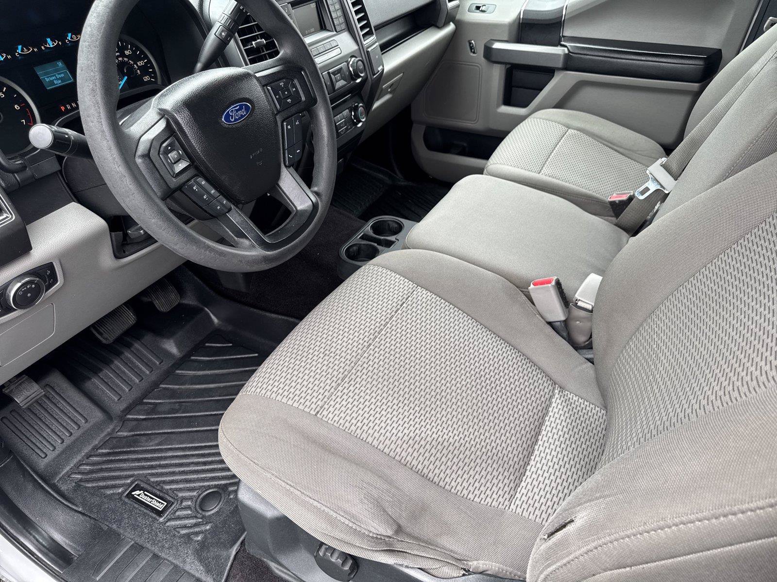 Used 2017 Ford F150 XLT RWD image 9