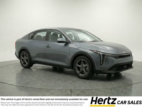 Used 2025 Kia K4 FWD image 1