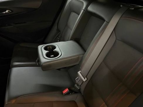 Used 2022 Chevrolet Equinox RS FWD image 25