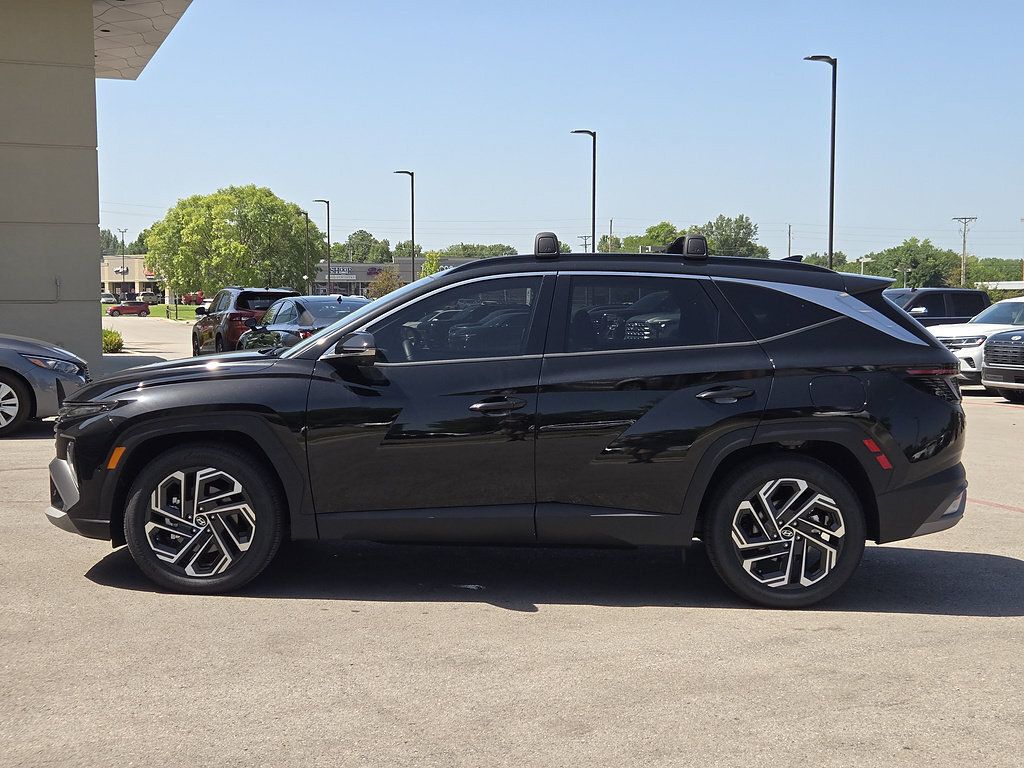 New 2026 Hyundai Tucson Limited FWD image 4