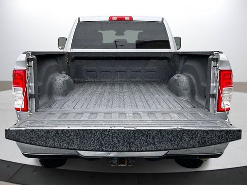 Used 2019 RAM 2500 Big Horn image 24