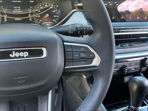 Certified 2022 Jeep Compass Latitude AWD/4WD image 19