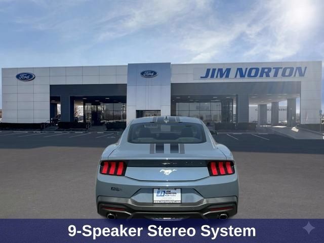 Used 2024 Ford Mustang Coupe RWD image 6