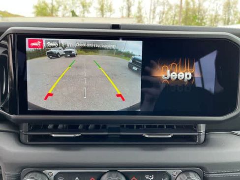 New 2024 Jeep Wrangler Sahara w/ Technology Group image 18