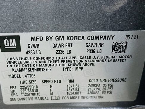 Used 2022 Buick Encore GX Essence FWD image 34