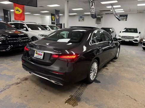 Used 2023 Mercedes-Benz E 350 4MATIC Sedan w/ Premium Package image 7