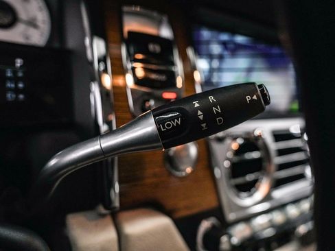 Used 2011 Rolls-Royce Ghost image 39