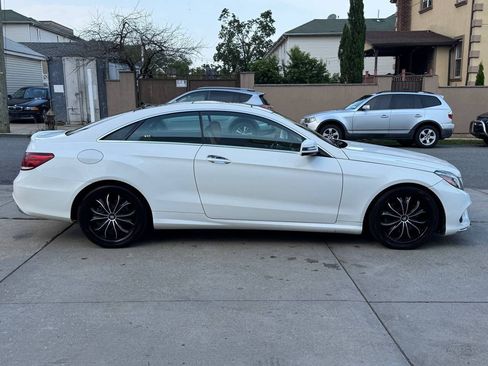 Used 2017 Mercedes-Benz E 400 4MATIC Coupe w/ Premium 2 Package image 4