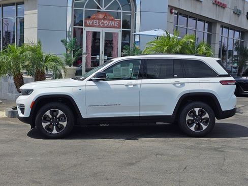 Used 2024 Jeep Grand Cherokee Limited 4xe AWD/4WD image 5