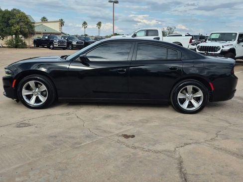 Used 2018 Dodge Charger SXT Plus image 8