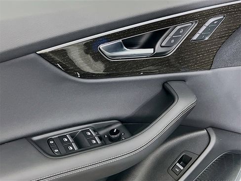 New 2026 Audi Q8 Premium Plus image 19