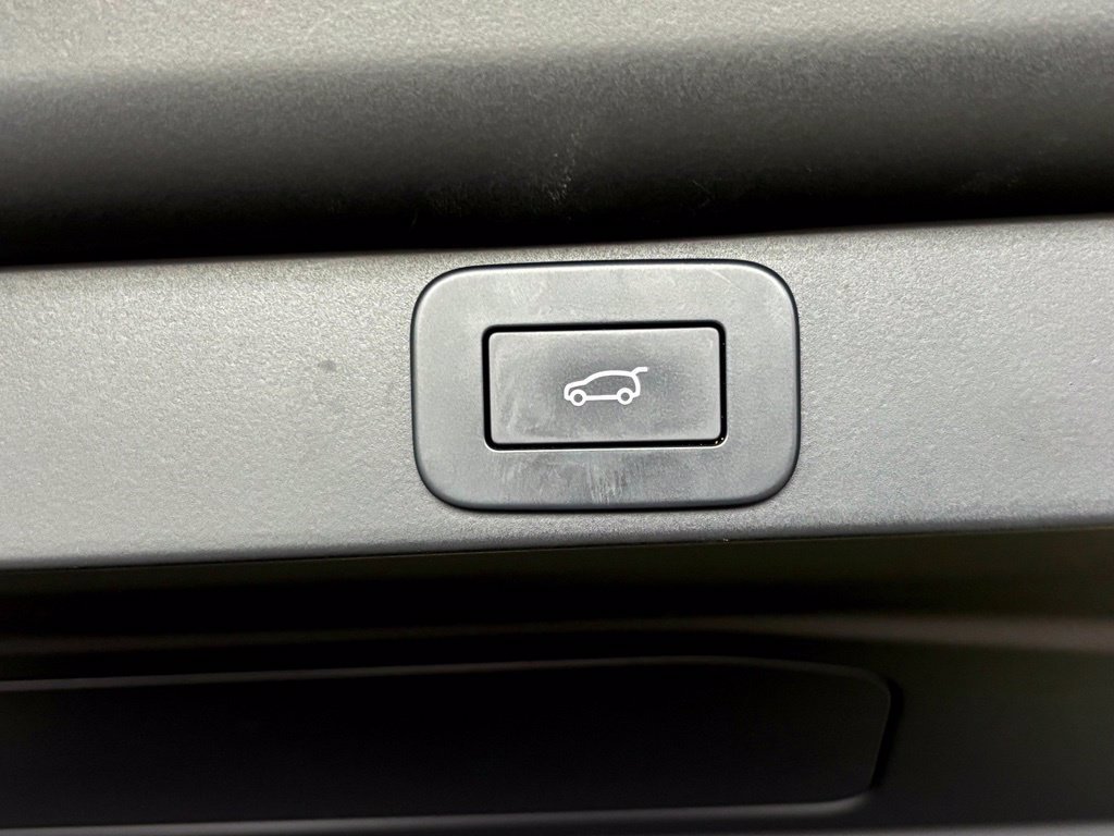 Used 2023 Land Rover Range Rover SE AWD/4WD image 34