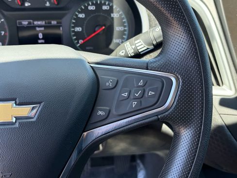 Used 2024 Chevrolet Malibu LT FWD image 15