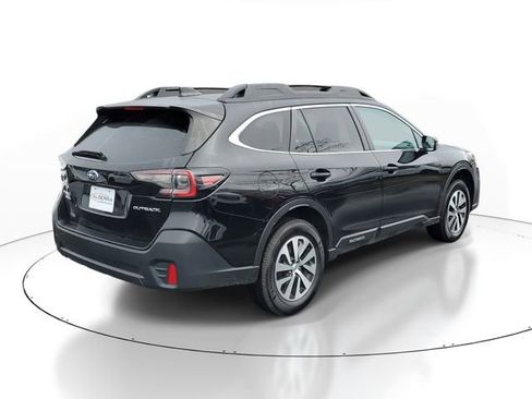 Used 2022 Subaru Outback Premium AWD/4WD image 4