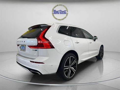 Used 2019 Volvo XC60 T5 R-Design w/ Protection Package Premier AWD/4WD image 5