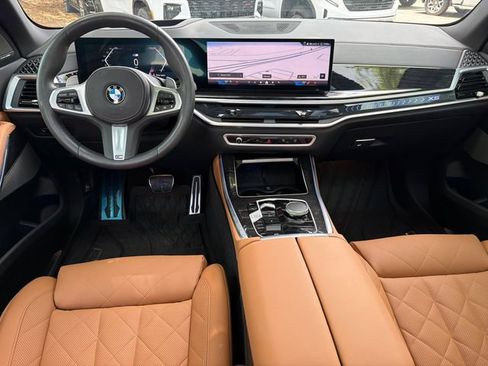 Used 2024 BMW X5 sDrive40i w/ M Sport Package RWD image 23