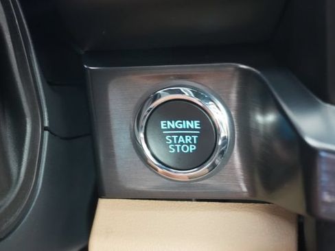 Used 2026 Ford F450 Lariat AWD/4WD image 17