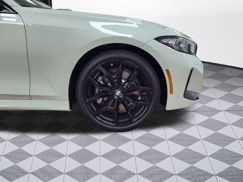 Used 2025 BMW 330i xDrive Sedan w/ M Sport Package image 11