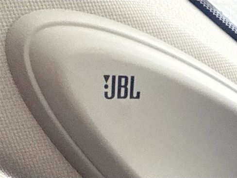 Certified 2025 Toyota Highlander Platinum image 30